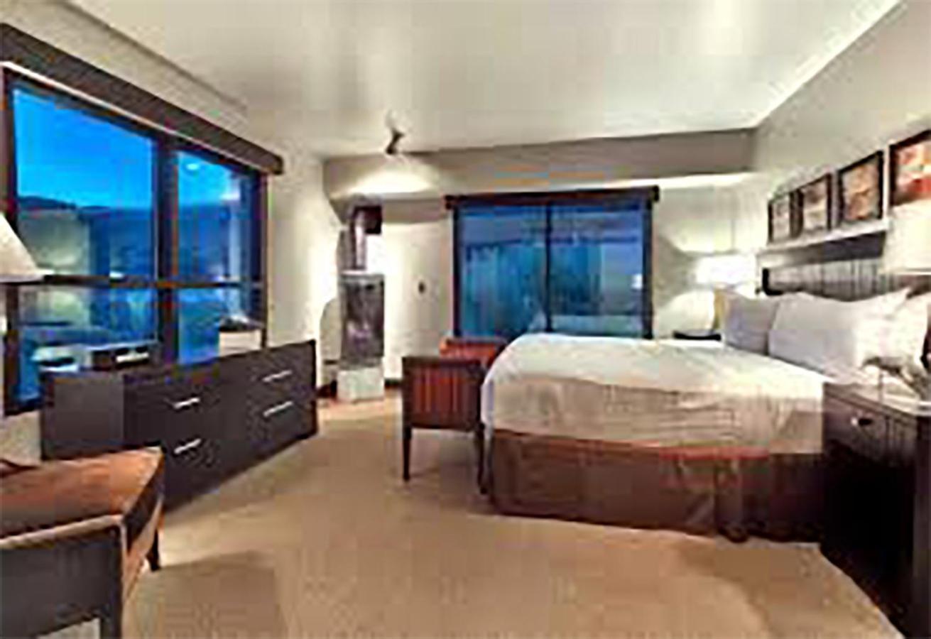 Main & Sky Villa Park City Luaran gambar