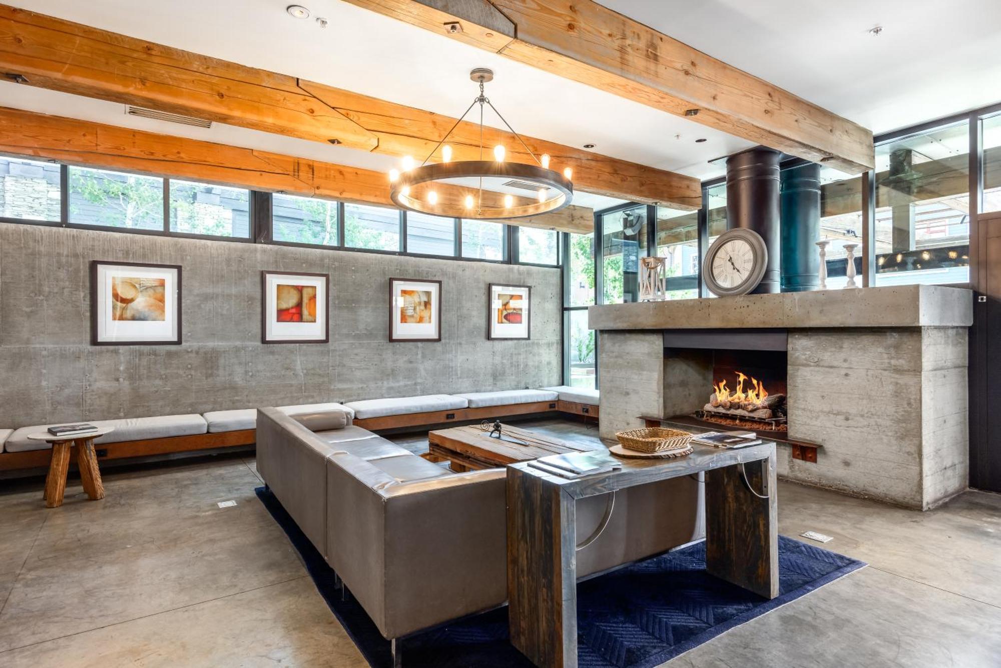 Main & Sky Villa Park City Luaran gambar
