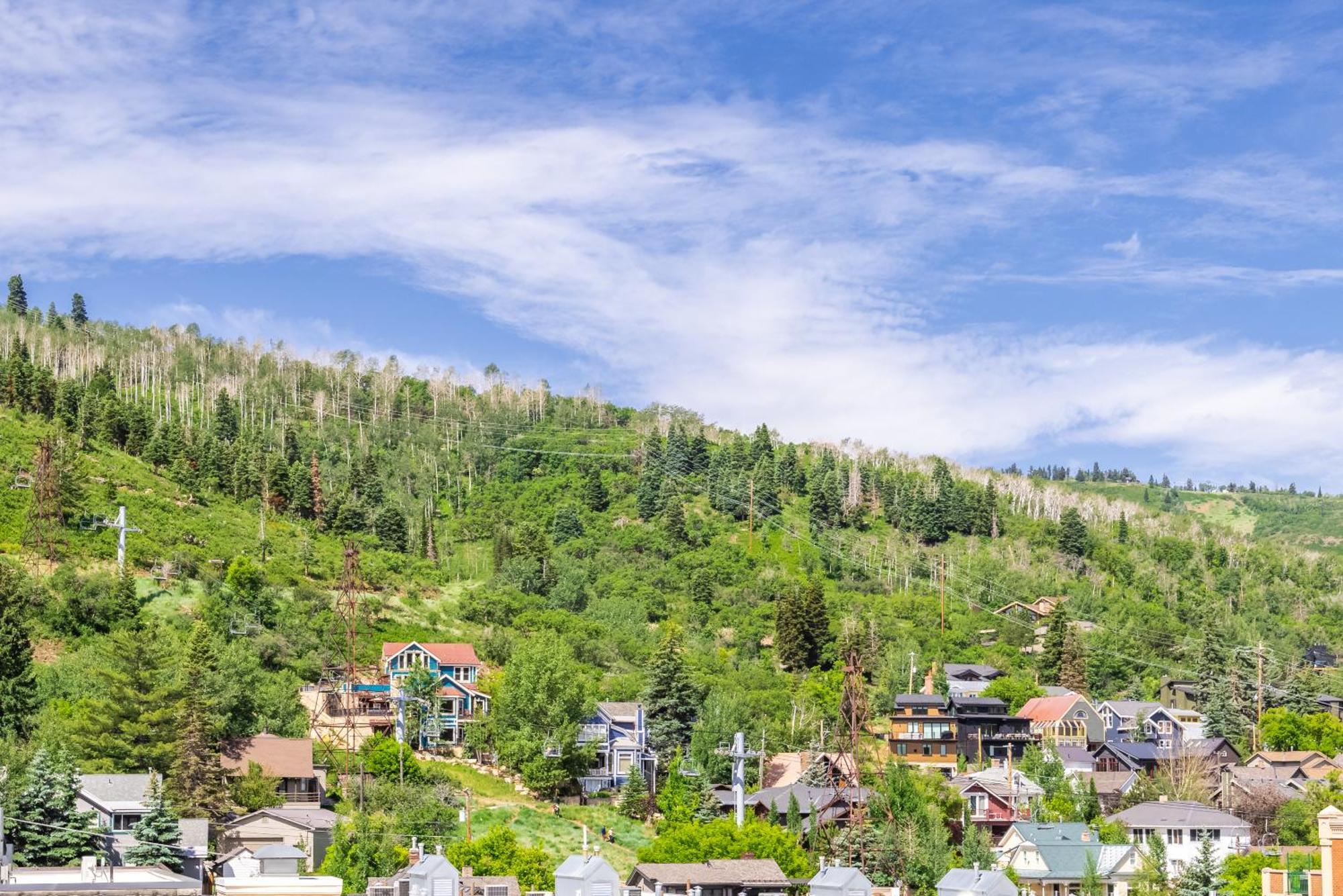 Main & Sky Villa Park City Luaran gambar