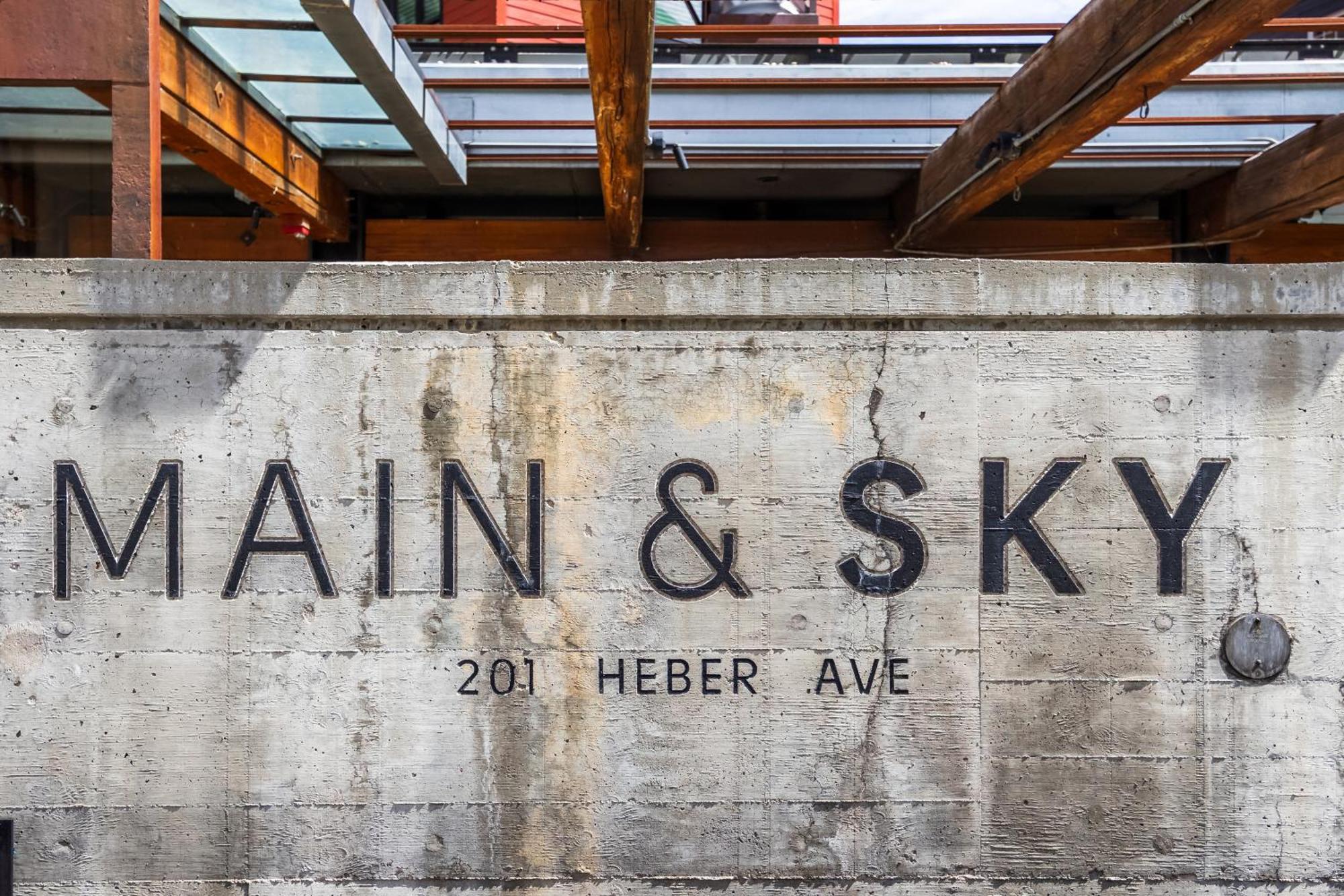 Main & Sky Villa Park City Luaran gambar